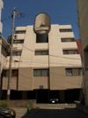 フロントハウス本町の外観