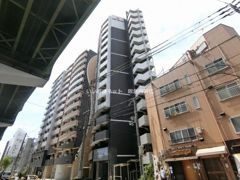 ララプレイス大阪福島プレッソの外観画像