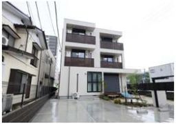 East fieldの外観画像