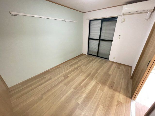 ベッドルーム