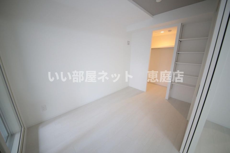 ベッドルーム