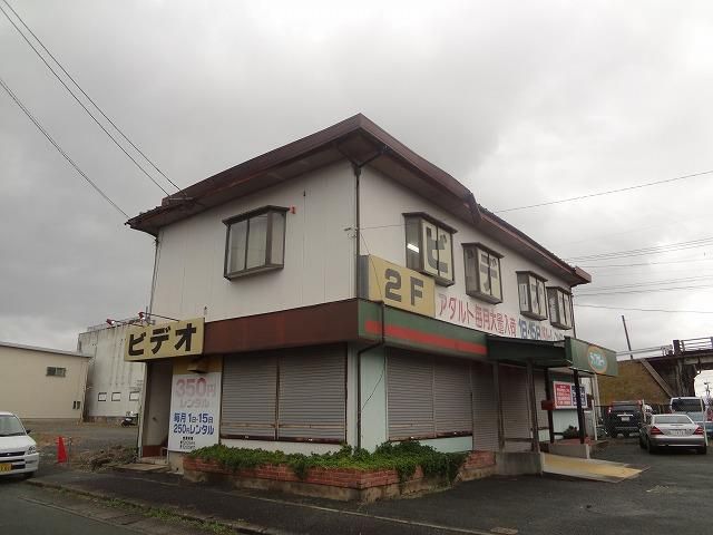 チャンピオン (631m)