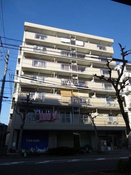 ユニバースビルの外観画像