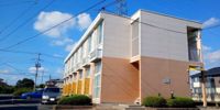 レオパレスルナールの外観