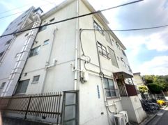 中山コーポの外観画像