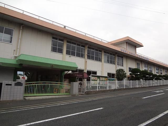 こみね幼稚園(247m)
