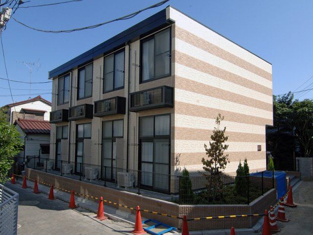 レオパレスコテージ大森弁天の外観画像