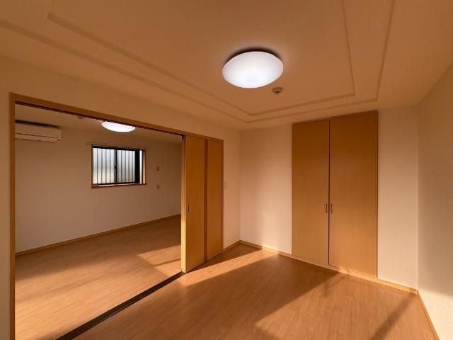 洋室