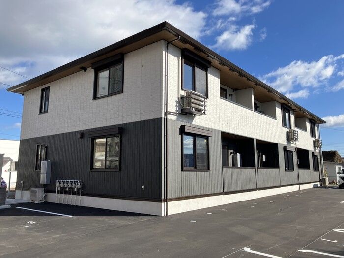 四つ葉原町の外観画像