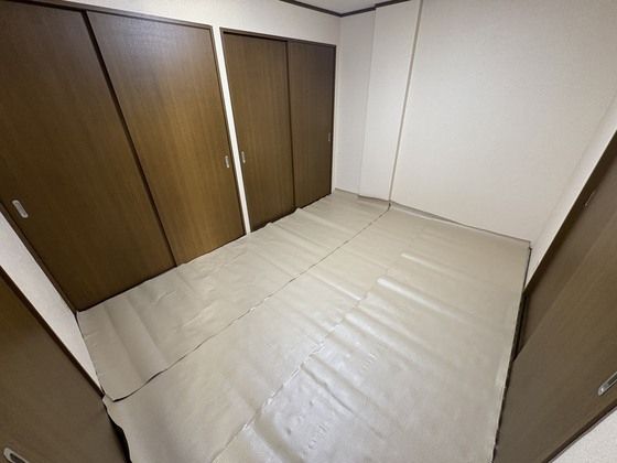 ベッドルーム