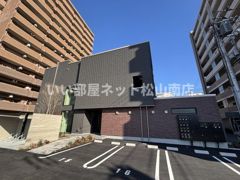 ルポ マノワールの外観画像