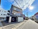 クルム菜園場の外観