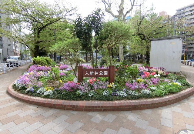 近くに施設あり