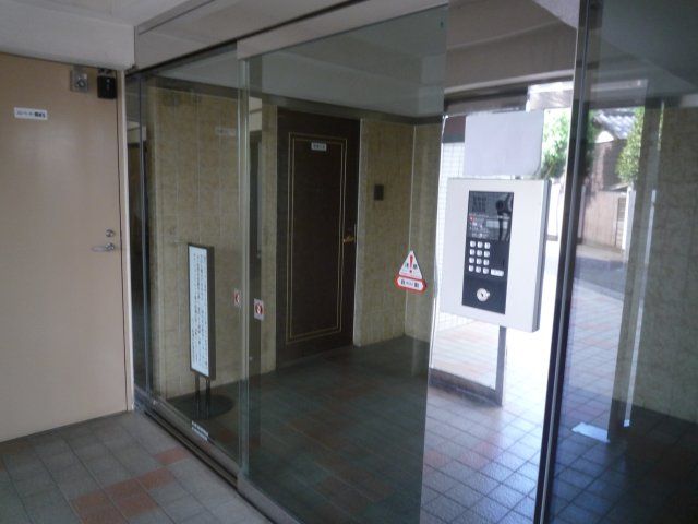 ロビー