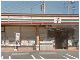 セブンイレブン横須賀武山店まで641m