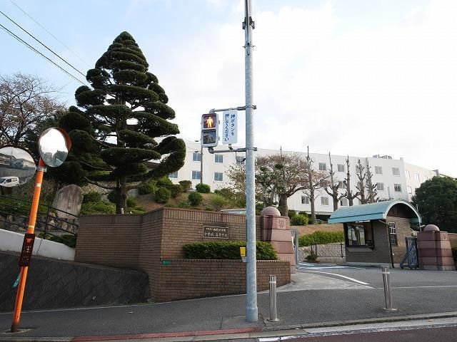 西南女学院高校(454m)