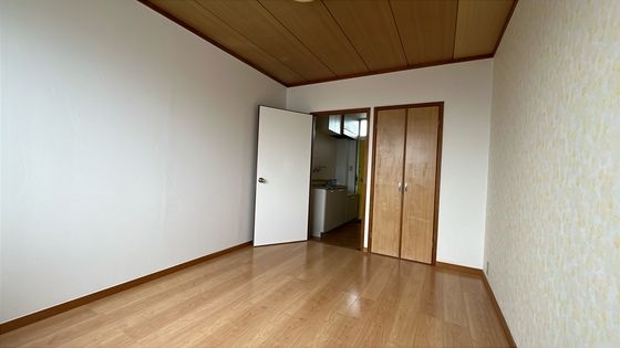 ベッドルーム