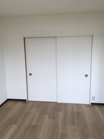 ベッドルーム