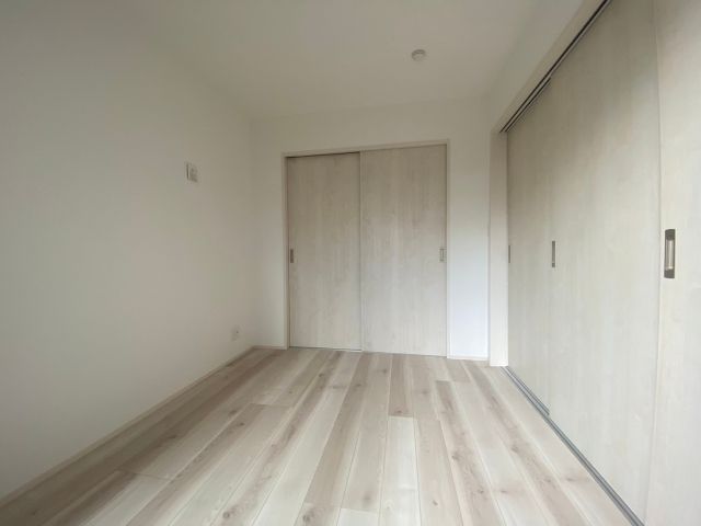 ベッドルーム