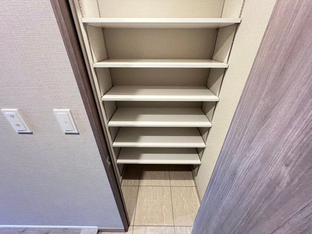 収納