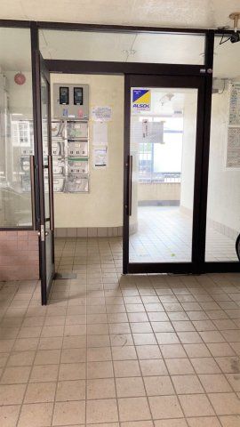 ロビー