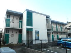 レオパレスけやき通りの外観画像