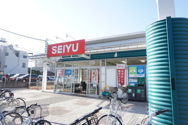 近くに施設あり