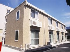 レオパレスエリジェの外観画像