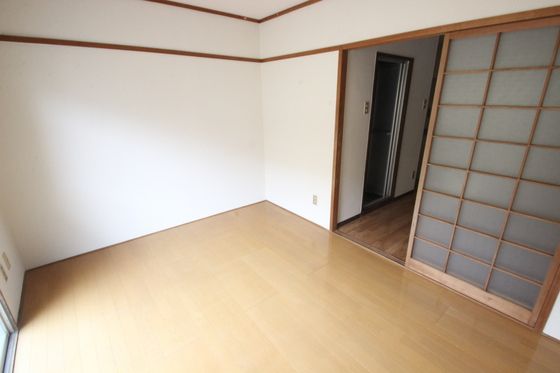 ベッドルーム