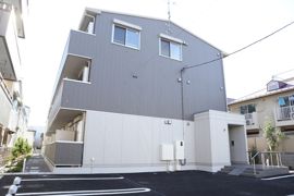 エンペラー Bの外観画像