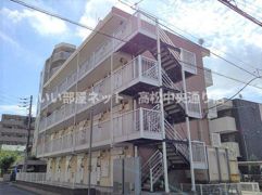 レオパレス瓦町の外観画像