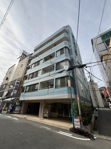 パークビュー王子駅前の外観画像