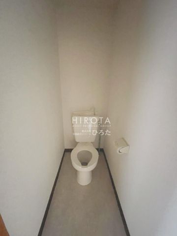 ＴＳＵＴＡＹＡスピナ到津店 (923m)