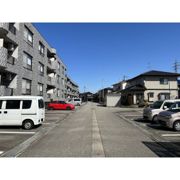 ジュビレ窪新 東館の外観画像