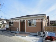 クレシェンテ針田の外観画像
