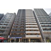 SERENiTE本町refletの外観画像