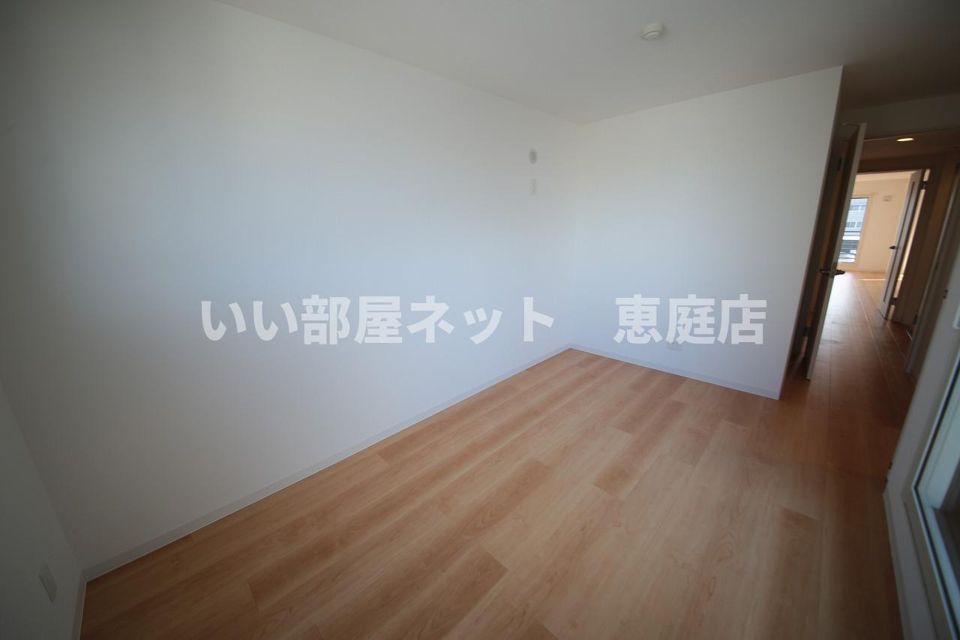 ベッドルーム