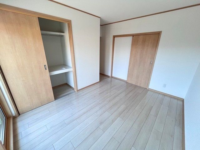 ベッドルーム