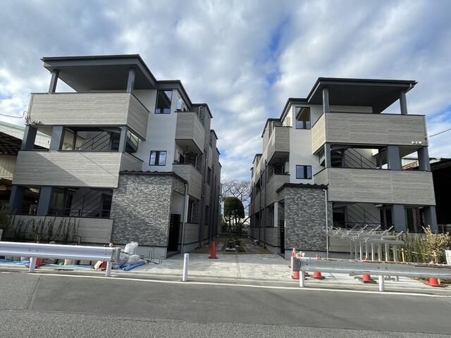 近くに施設あり