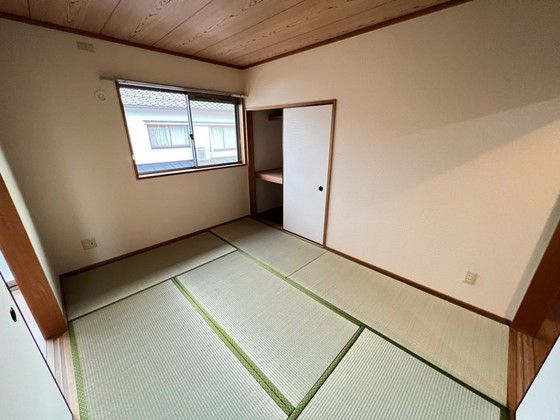 ベッドルーム