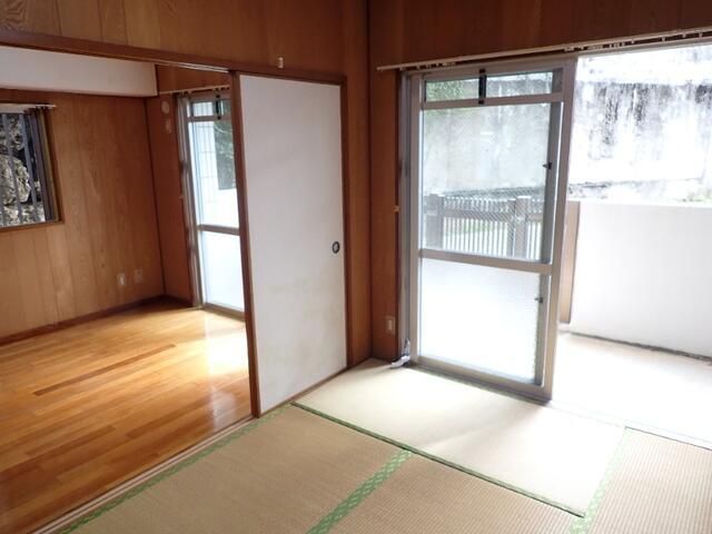 ベッドルーム