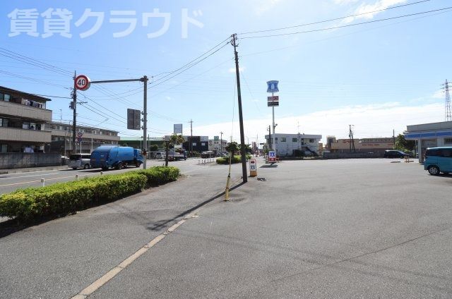 近くに施設あり