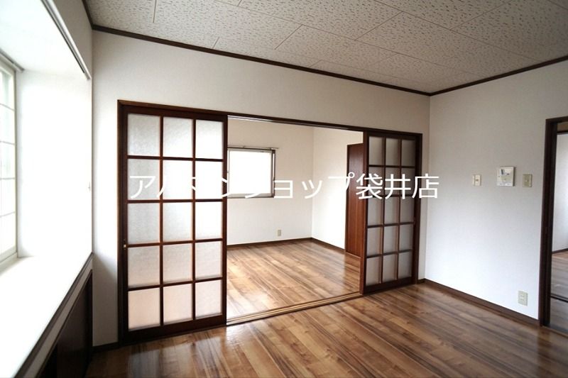 洋室