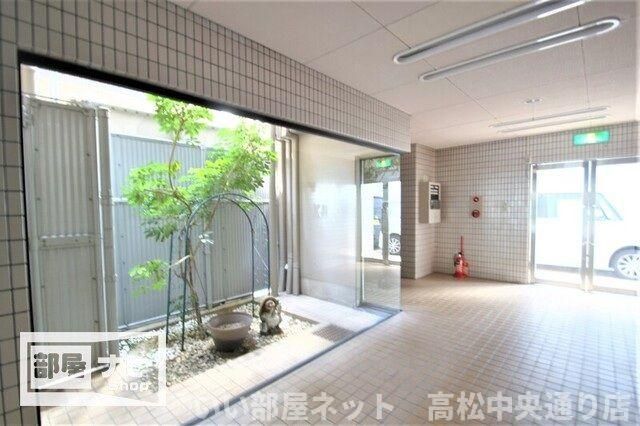 ロビー