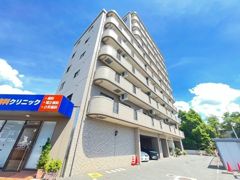 グラビスコート福本の外観画像