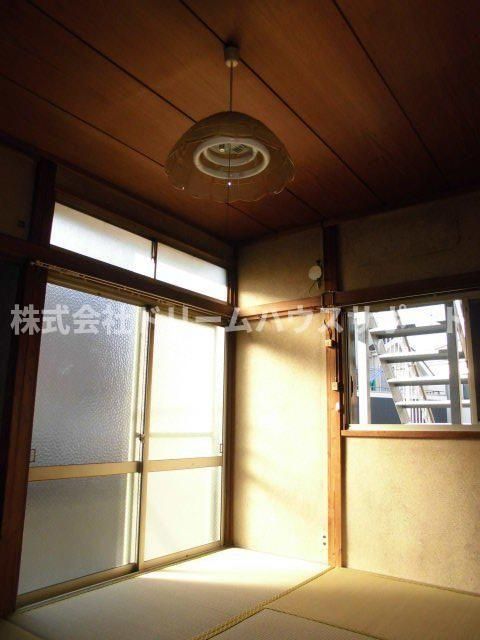 ベッドルーム
