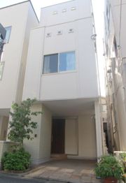 坪田邸の外観画像