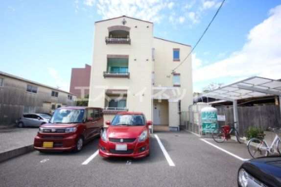 プリミエール常滑栄町の外観画像