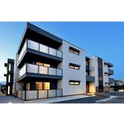 Vi Quante（ヴィ・クウォンテ）の外観画像