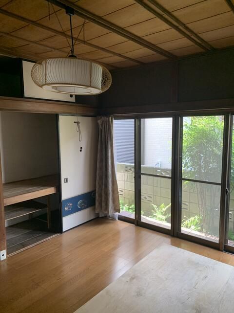 ベッドルーム